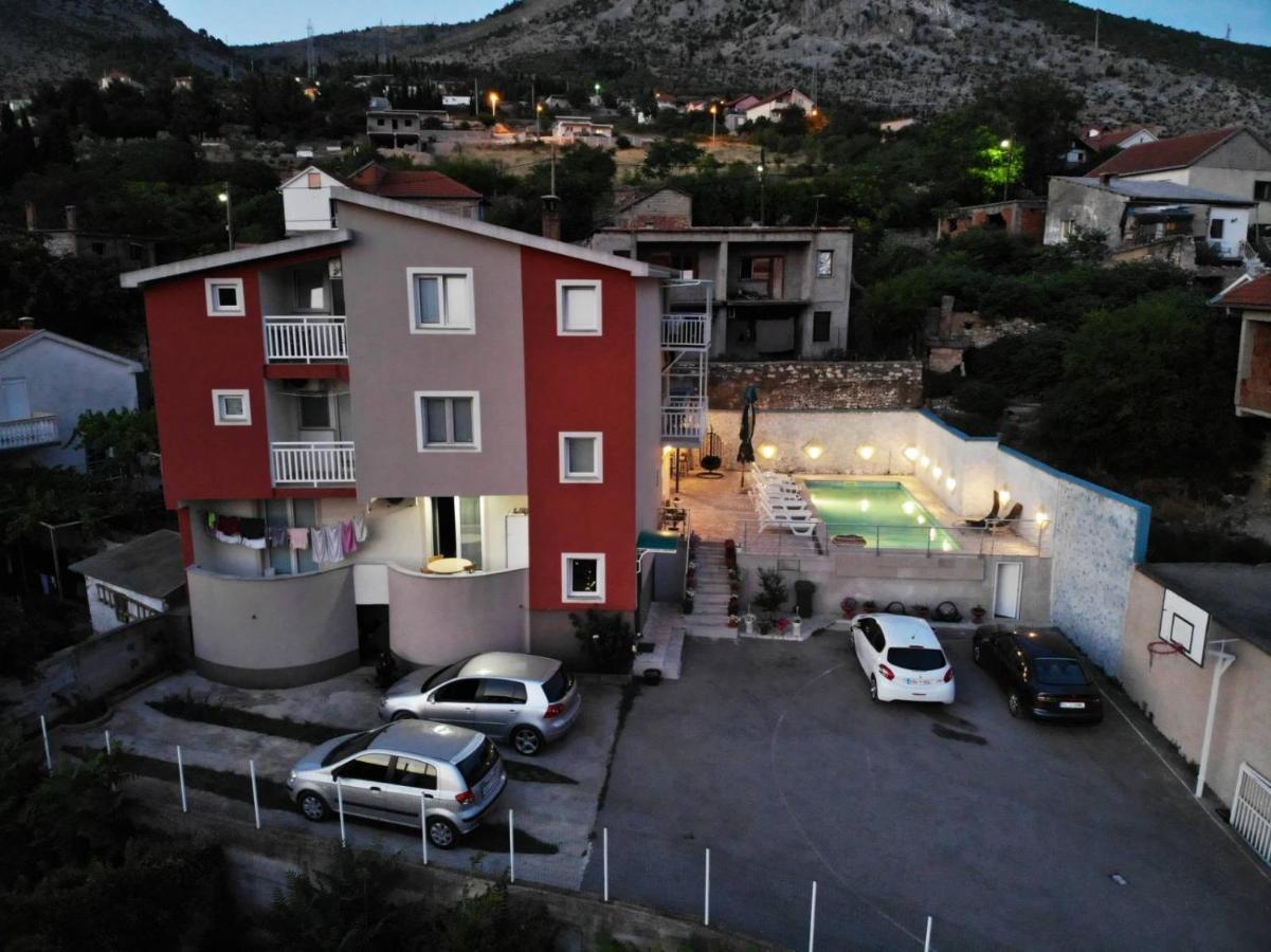 Apartments Horizont موستار المظهر الخارجي الصورة